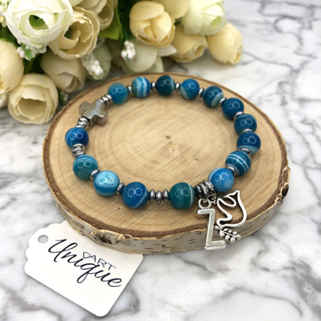 Różaniec bransoletka z inicjałem ✞ agat pasiasty niebieski WRB046
