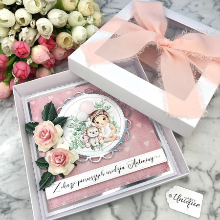 Ręcznie robiona spersonalizowana kartka na chrzest/roczek/urodziny dziewczynki w pudełku SGC011C