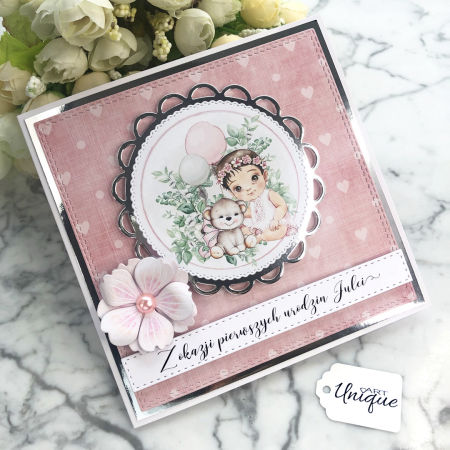 Ręcznie robiona spersonalizowana kartka na chrzest/roczek/urodziny dziewczynki w pudełku SGC011B